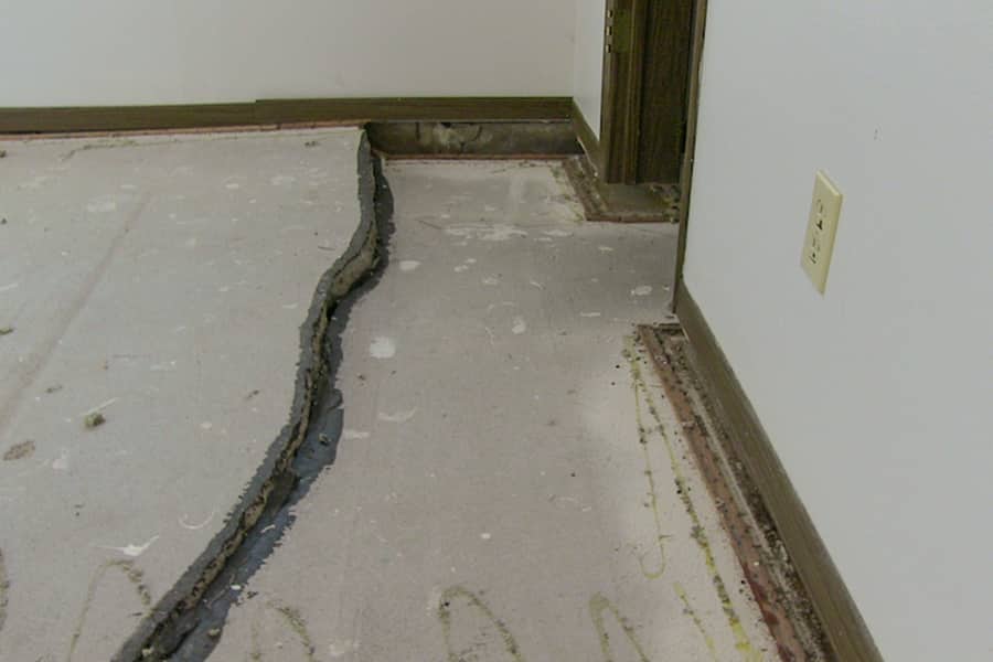 Basement slab crack foundation settlement