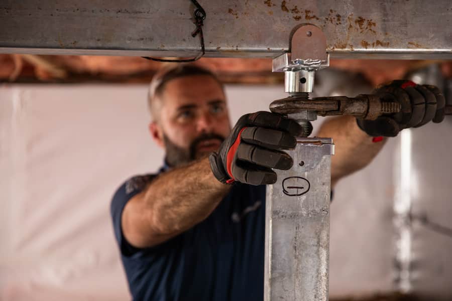 Installing Jacks in crawl space